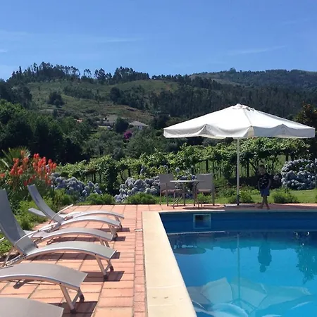 Barbecue - Pool - Parking By Mystay Casa de Férias *