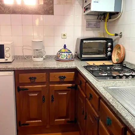 Barbecue - Pool - Parking By Mystay Casa de Férias